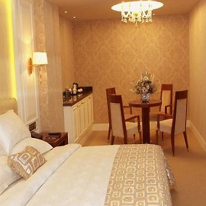 Executive King Room River View